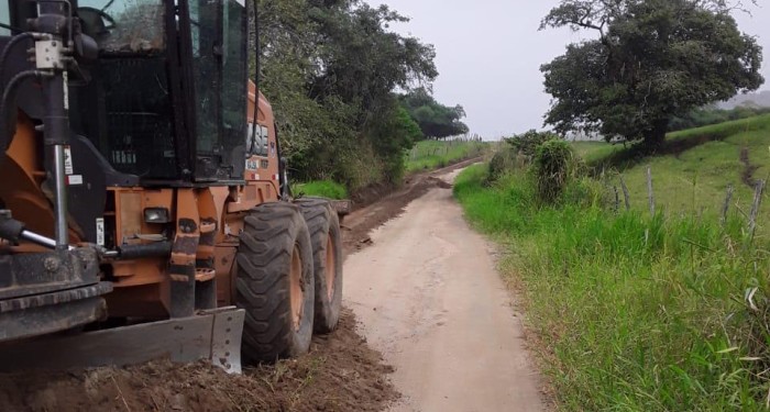 Prefeitura realiza melhorias na estrada de acesso à Munguba