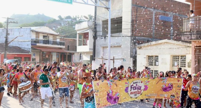 Bloco Folia Social leva frevo e alegria às ruas do município