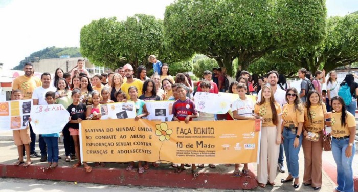 Assistência Social promove caminhada em alusão ao Maio Laranja