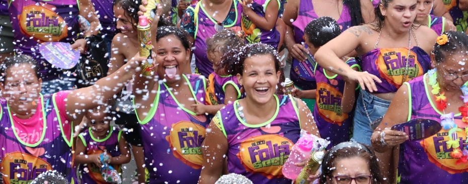 Bloco Folia Social leva alegria e animação às ruas de Santana do Mundaú